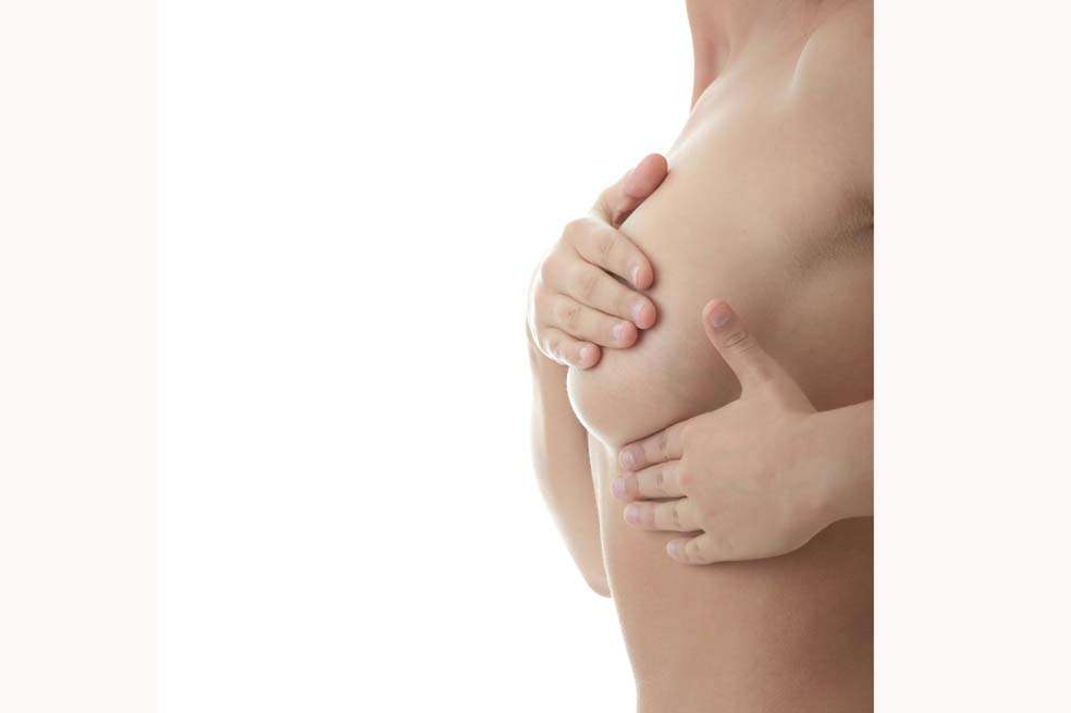 En las EPS la mamoplastia reductora procede si persigue curar una enfermedad.   /  123rf