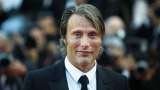 Mads Mikkelsen se suma al reparto de “Indiana Jones 5”