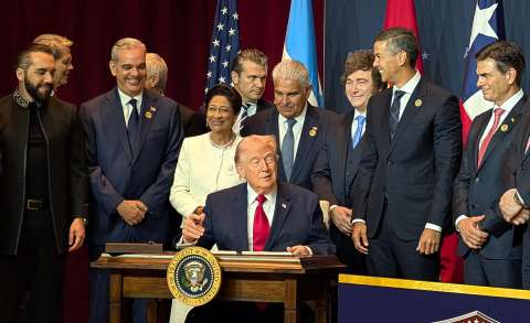 “¿Quieren que usemos un misil? ¡Piu!“: Trump y sus aliados en América contra los cárteles