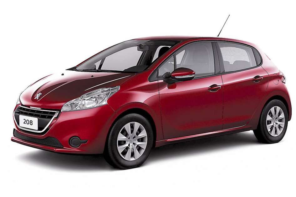 El 208 Active llega con un motor de 1.5 L, con una potencia de 80 HP.