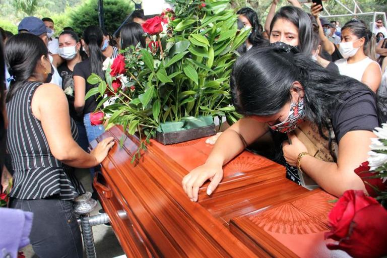 Comisión de Paz de Senado reclama que Gobierno no facilitó transporte a Samaniego