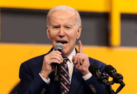 Biden pide US$444 millones para Colombia; hubo recortes en la lucha antinarcóticos