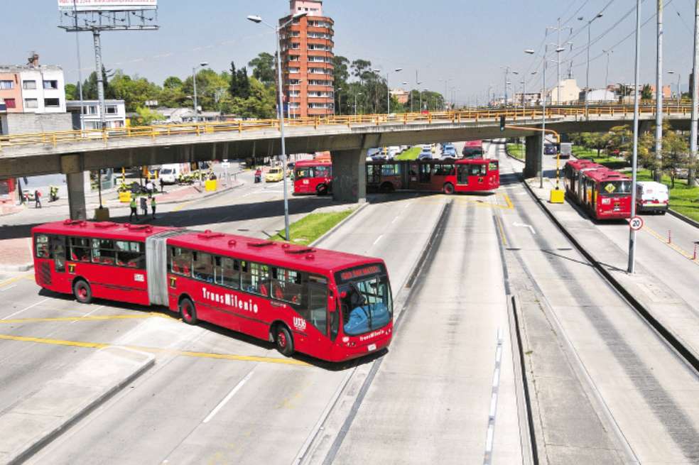 La administración espera reemplazar 1.400 articulados con la nueva licitación. / Óscar Pérez - El Espectador