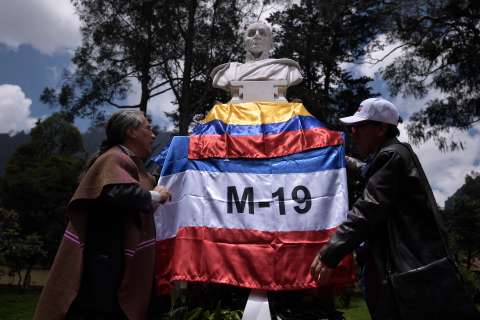 La historia de ex M-19 desaparecido en toma al Palacio que Gobierno Petro no reconoce