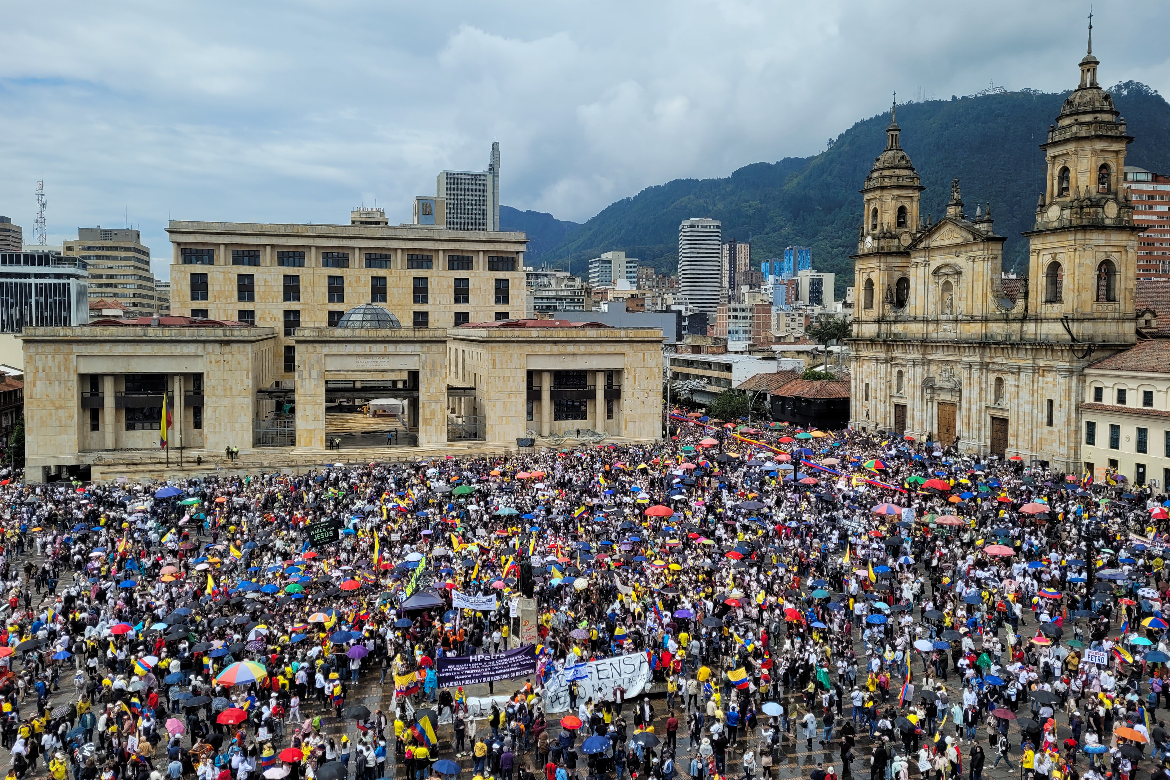 Marchas contra el presidente Gustavo Petro el 21 de abril de 2024