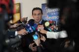 Gobierno negocia con grupos armados para ingreso de kits electorales: Registrador