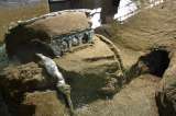 Un carro ceremonial casi intacto emerge entre las ruinas de Pompeya
