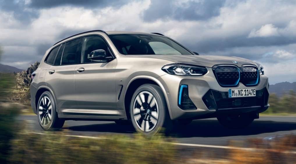 BMW iX3