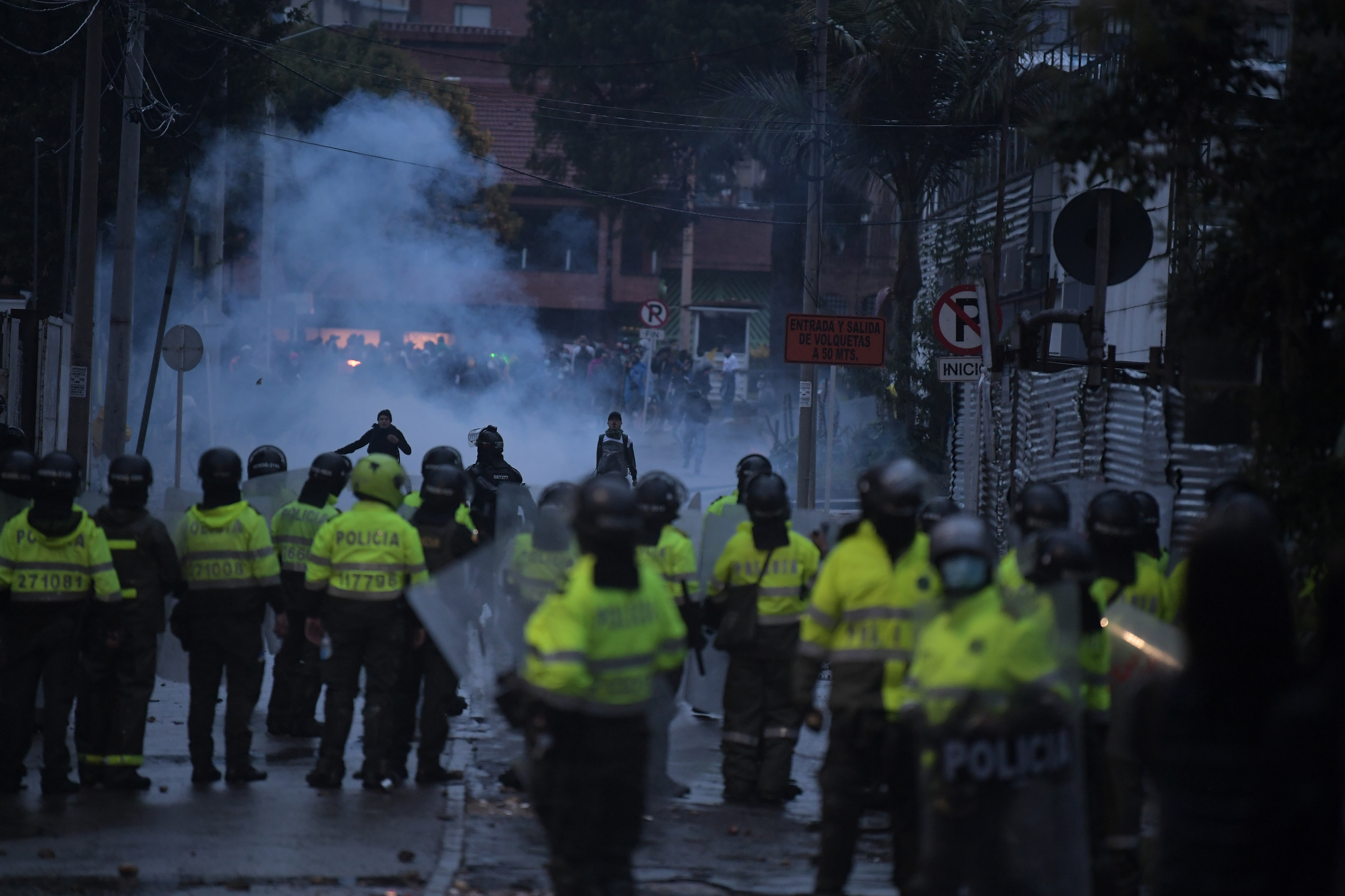 Aspectos de las movilizaciones y protestas durante el Paro Nacional, en el día del trabajo.