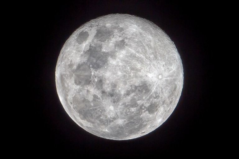 La luna podría ser 100 o 200 millones de años más vieja de lo que pensábamos