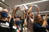Mujer que sufrió un aborto espontáneo es acusada de abuso de un cadáver en EE. UU.