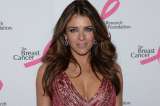 Elizabeth Hurley regala mamografías a sus amigas