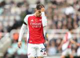 Arsenal cayó contra Newcastle y se alejó de la cima de la Premier League