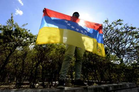Capriles calcula que el 80% de venezolanos "quiere el cambio"