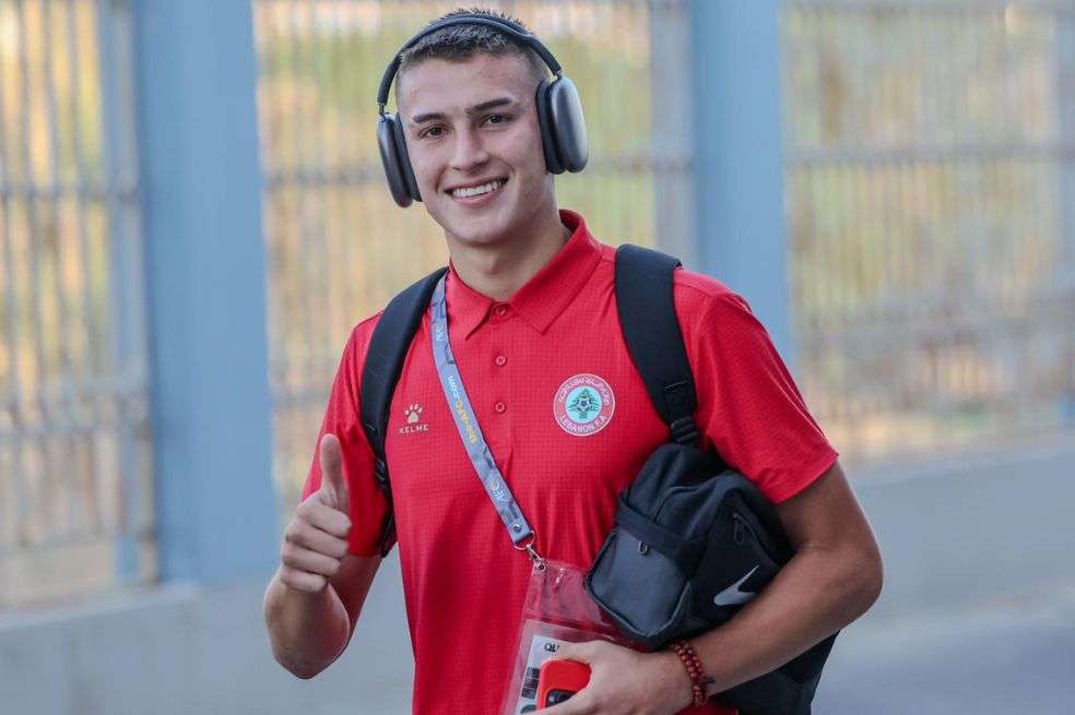 Samy Merheg, futbolista colombolibanés que juega para Deportivo Pereira. Ha representado al país árabe a nivel juvenil.
