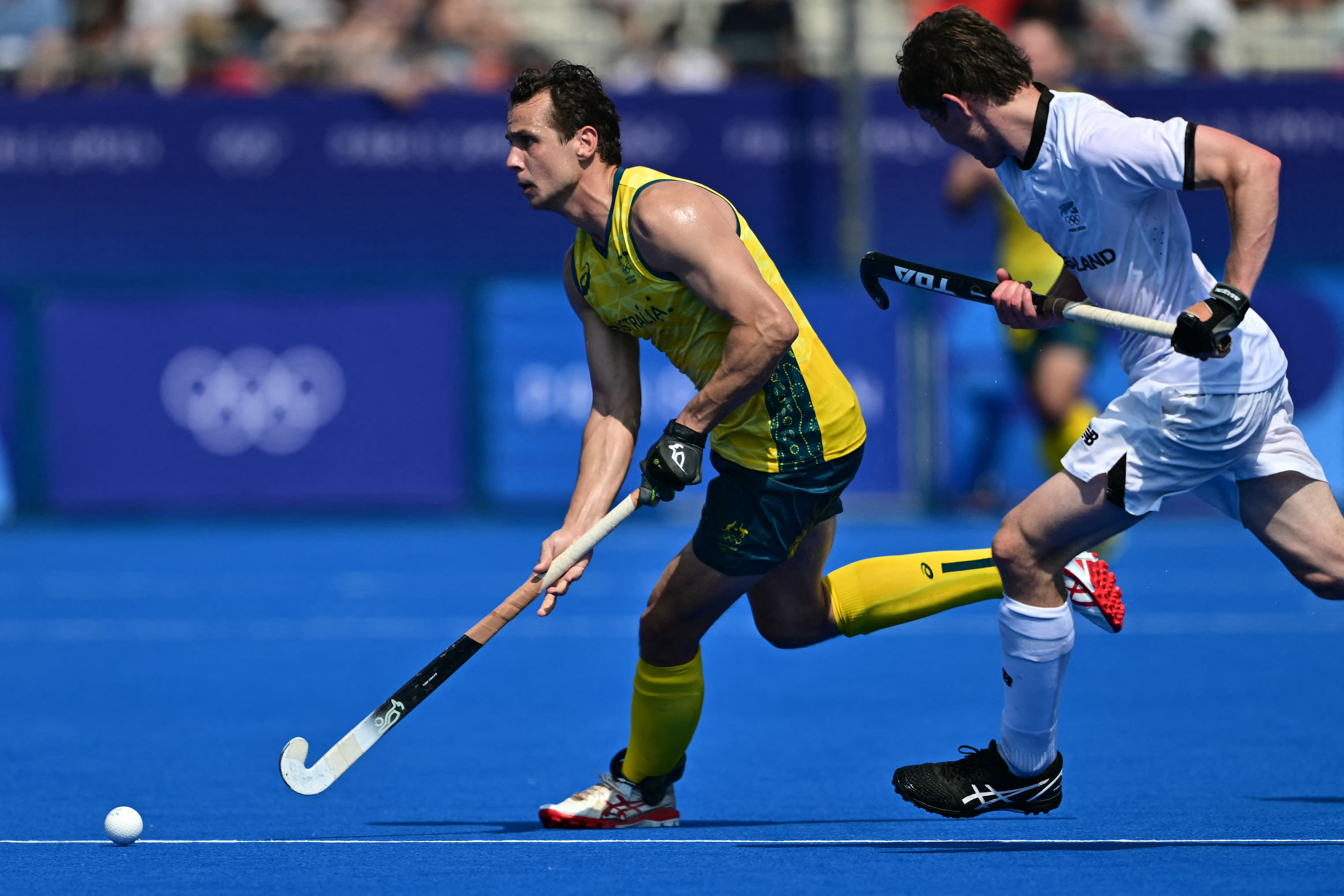 Thomas Craig (izq.) en acción con la selección de Australia en los Juegos Olímpicos de París 2024.