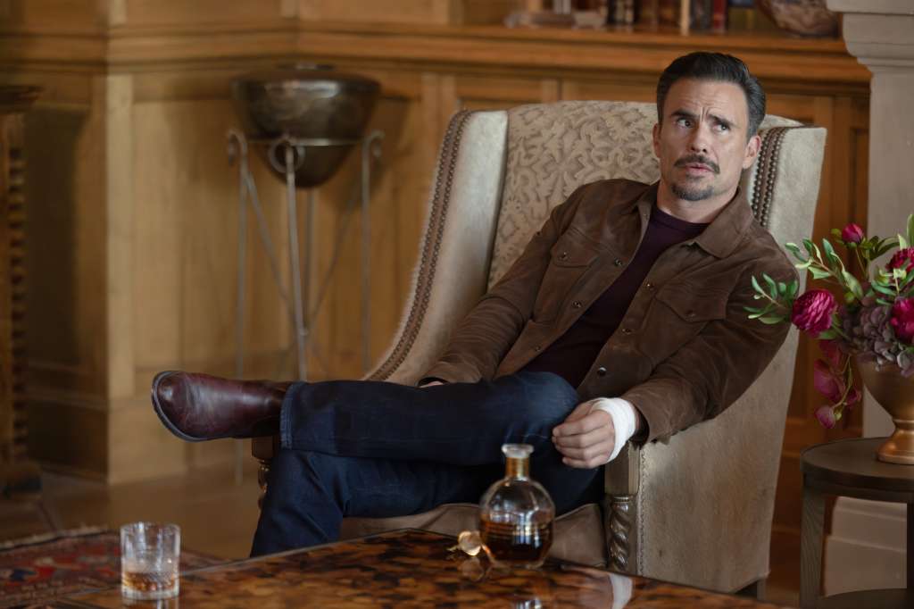 Juan Pablo Raba es Joaquin en Dutton Ranch.