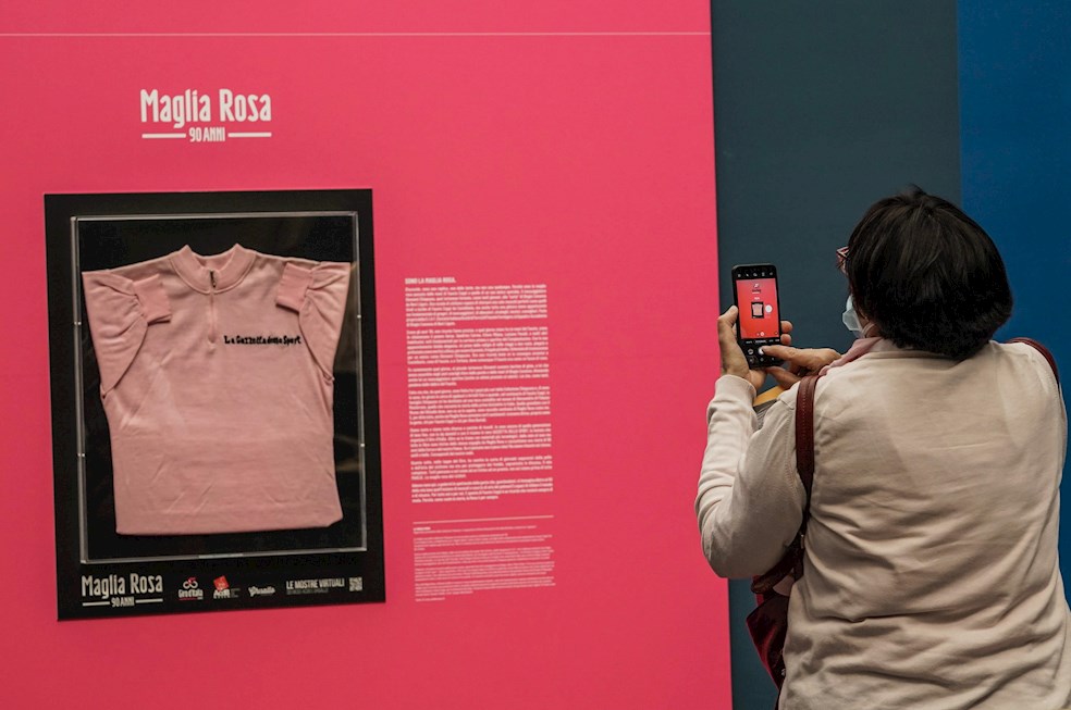 Maglia Rosa Giro de Italia 2021