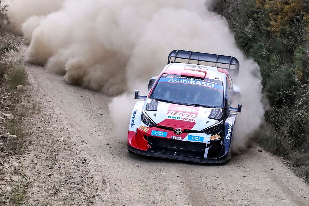 Lousã (Portugal), 20/05/2022.- Kalle Rovanpera of Finland drives his Toyota GR Yaris Rally 1 during the SS2 of the Rally Portugal 2022 as part of the World Rally Championship (WRC) in Lousa, Portugal, 20 May 2022. (Finlandia, Estados Unidos) EFE/EPA/PAULO NOVAIS