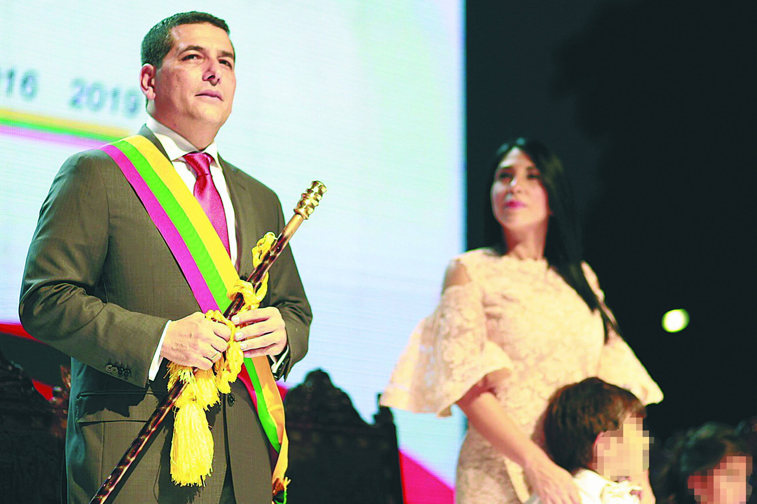 El gobernador de Bolívar, Dumek Turbay, junto a su esposa, Liliana Majana. / Gobernación de Bolívar