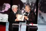 George Lucas recibe la Palma de Oro de Honor de Cannes a manos de su amigo Coppola