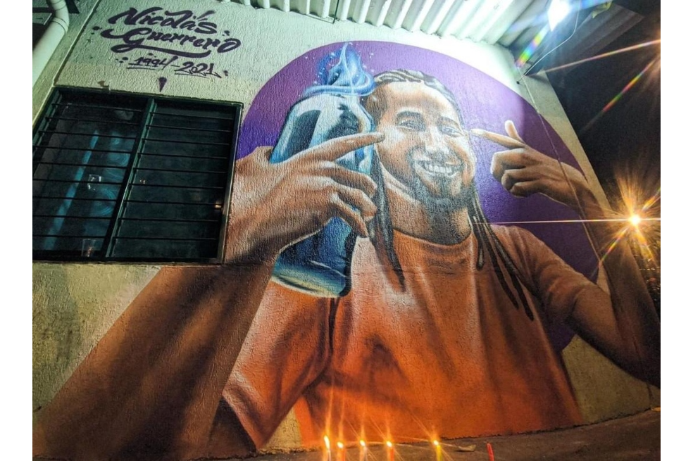 Graffiteros de Cali pintaron este mural en Puerto Resistencia (suroriente de Cali), honor a Nicolás Guerrero el pasado 3 de mayo.