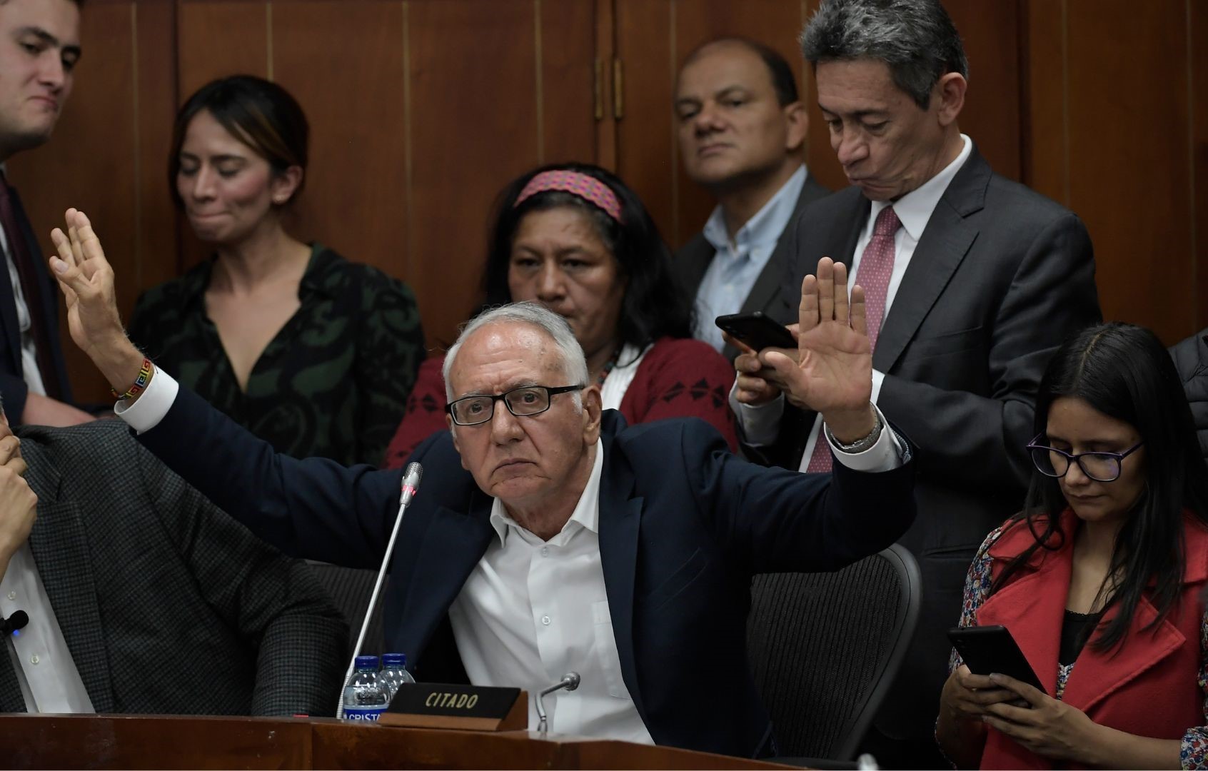 Ministro de Salud, Guillermo Alfonso Jaramillo, en la Comisión Séptima del Senado.
