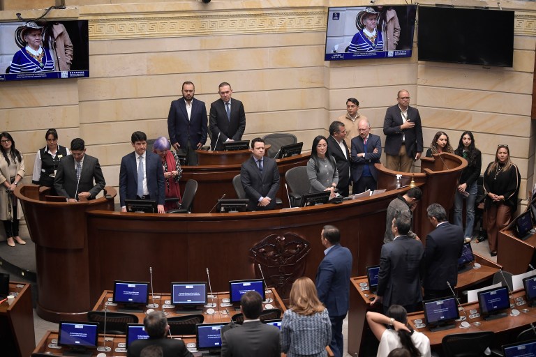 Congreso retoma la discusión sobre reducción de salarios de legisladores