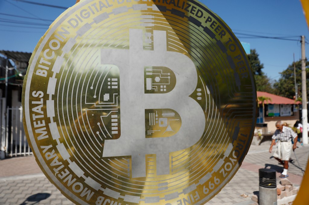 Criptomonedas como Bitcoin se fortalecen mientras avanzan las probabilidades de que se apruebe el proyecto de ley. Imagen de referencia.