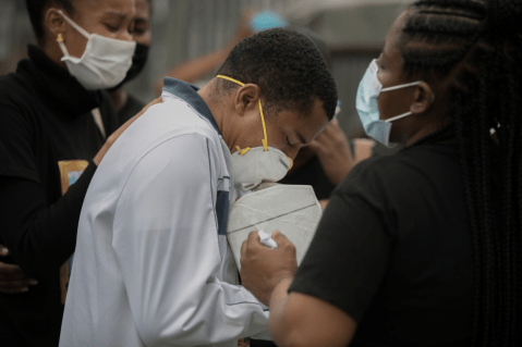 Así fue la despedida a Heandel Rentería Córdoba, el médico chocoano que murió por COVID-19
