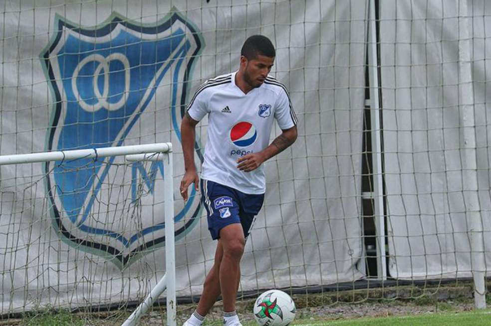 César Carrillo, mediocampista de 28 años que llegó a Millonarios en 2018.