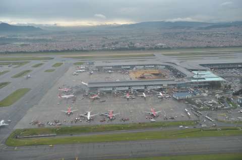 Puente Aéreo retomará operaciones a partir del seis de diciembre en Bogotá