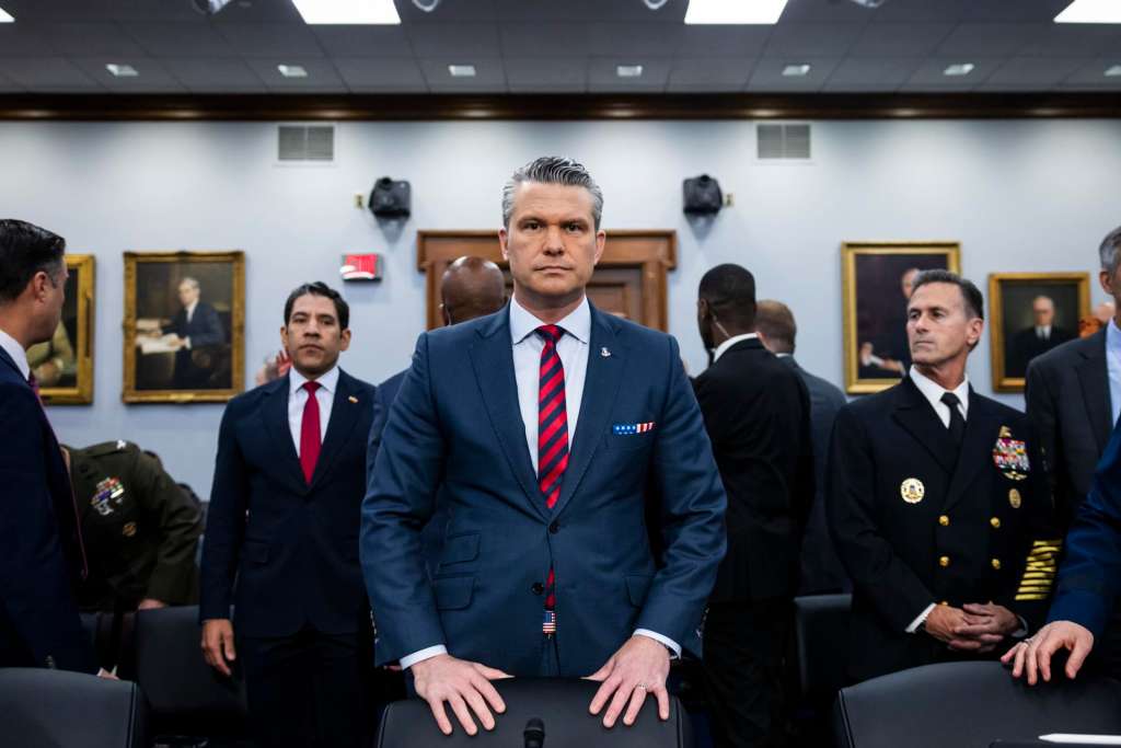 WASHINGTON (United States), 12/05/2026.- US Defense Secretary Pete Hegseth prepares to testify before the House Appropriations Committee Defense Subcommittee on the Pentagon's 2027 budget request in the Rayburn House Office Building in Washington, DC, USA, 12 May 2026. Lawmakers used the opportunity to grill Hegseth on the cost of the Iran war. EFE/EPA/JIM LO SCALZO