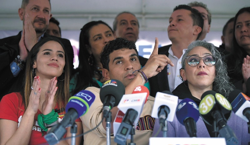 Senadores y representantes del Pacto Histórico durante su rendición de cuentas de la primera legislatura del Congreso 2022-2026. / Mauricio Alvarado.