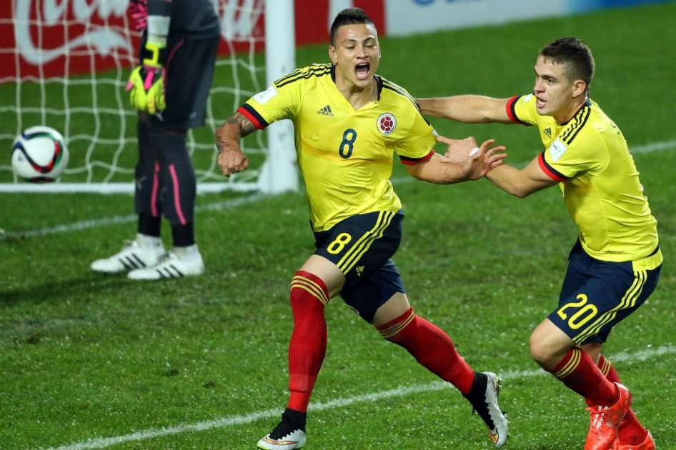 Jugadores de la Selección Colombia celebran el único tanto del combinado nacional ante Senegal. Foto: AFP