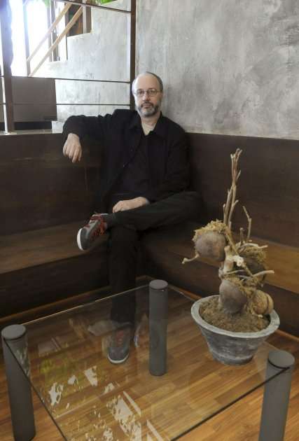 Rodrigo Fresán ha publicado 'Historia argentina', 'Trabajos manuales' y 'La velocidad de las cosas', entre otras obras. / EFE
