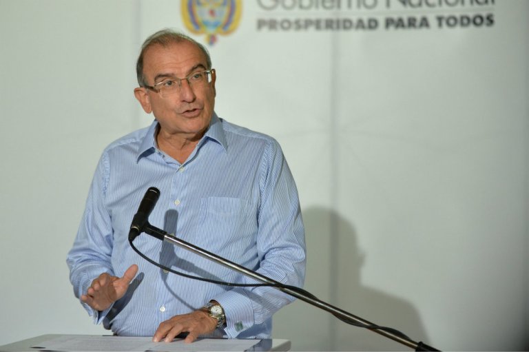 Gobierno, Farc y garantías
