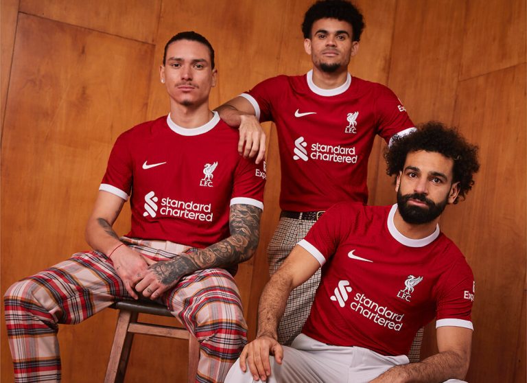 Luis Díaz presenta la nueva camiseta del Liverpool: precio y dónde comprarla
