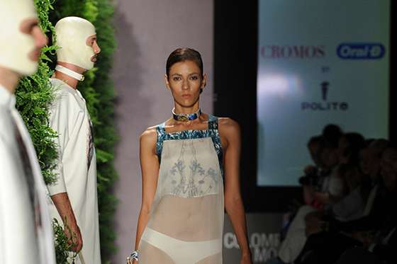 Cinco jóvenes muestran talento en pasarela INFASHION-BLANCOX