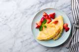 “Crepes” con fresa para llenar de sabor tu día