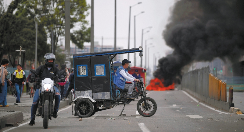 Bicitaxistas - Protesta - Disturbios - Patio Bonito