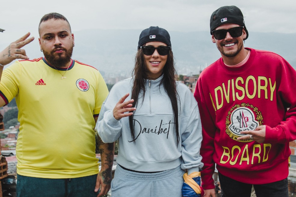 "La Sele" es la canción de DaniBet junto a Nath y Totoy el Frío.