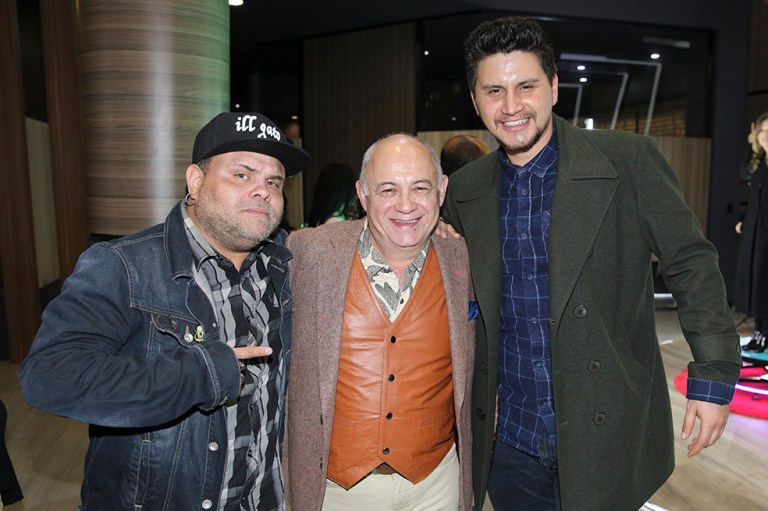 Julián Caicedo, Fernando Arévalo y Rodrigo Jerez en Hasta que la plata nos separe