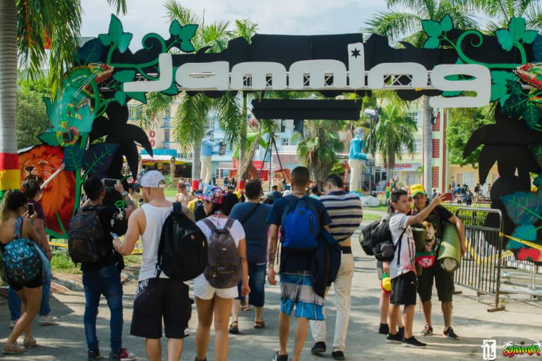 Estos son los artistas que se presentarán en el Jamming Festival 2020