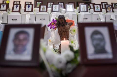 Así veló Bojayá a sus muertos