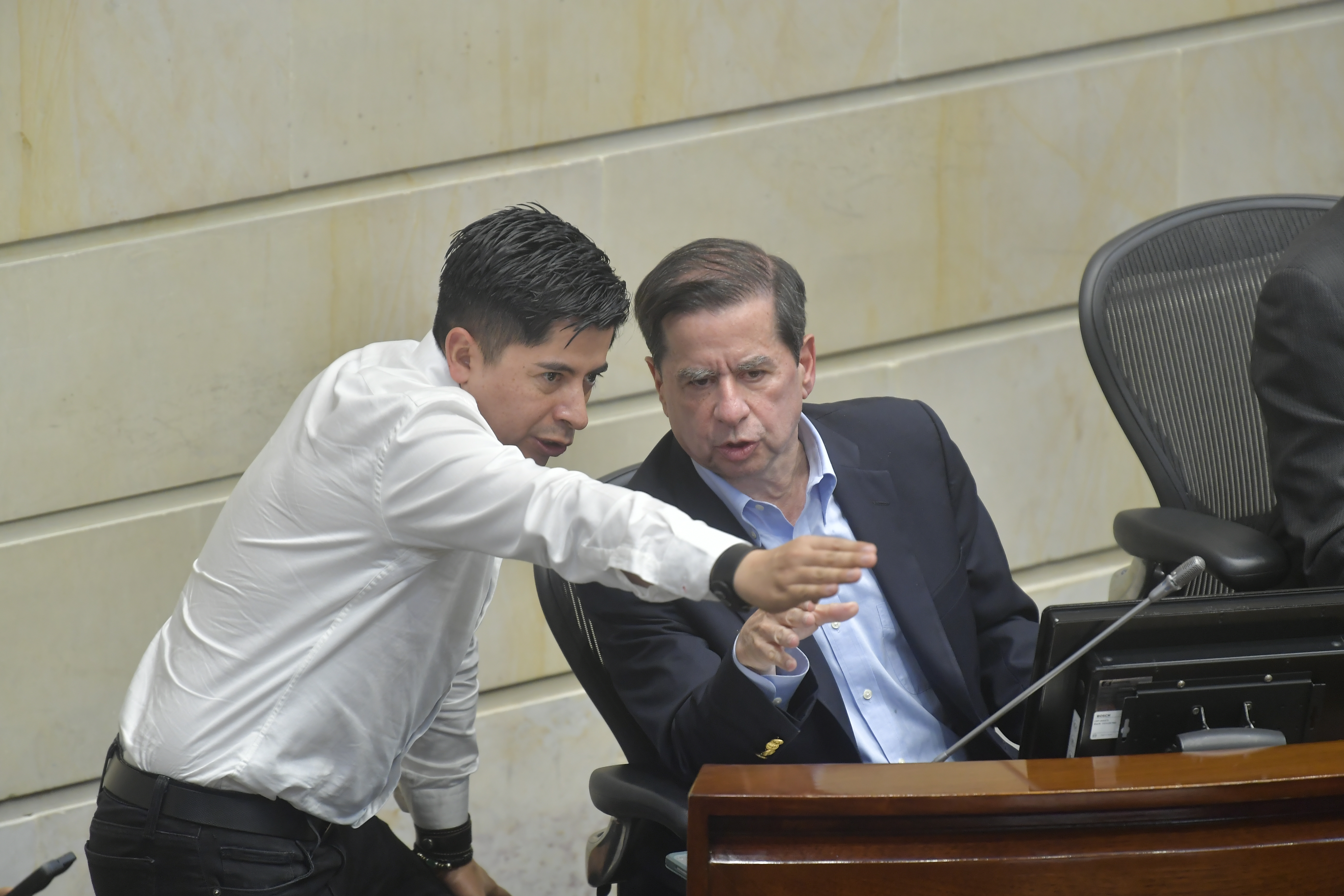 Sexto debate del acto legislativo, donde se aprobó el aumento de las transferencias al Sistema General de Participaciones en la plenaria del Senado.