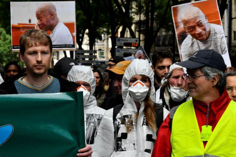 Marchas en Francia para denunciar actividades de Bayer-Monsanto