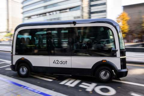 Seúl prueba una línea de autobuses sin conductor