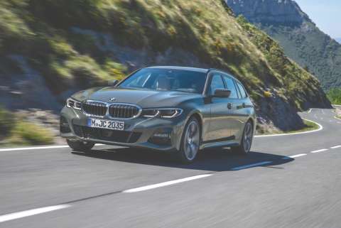 BMW 330i en Colombia: ¿Cuál es el precio del placer de conducir?