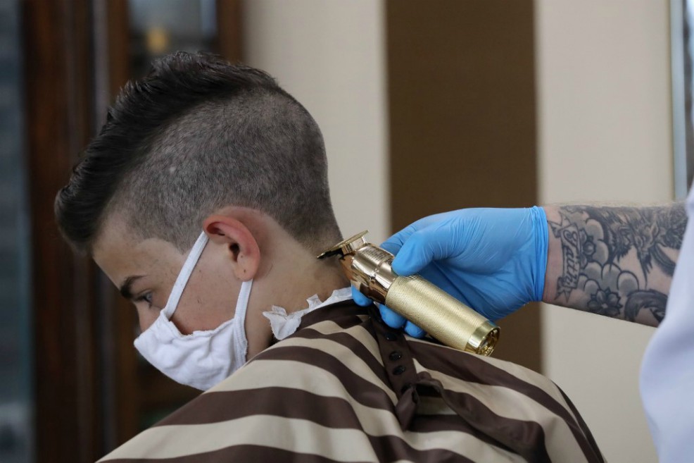 Gobierno da instrucciones para reapertura de peluquerías.